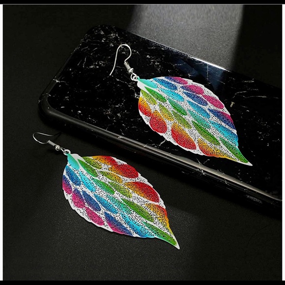 Buy2 get1 free, rainbow feather dangle earrings - Picture 2 of 5